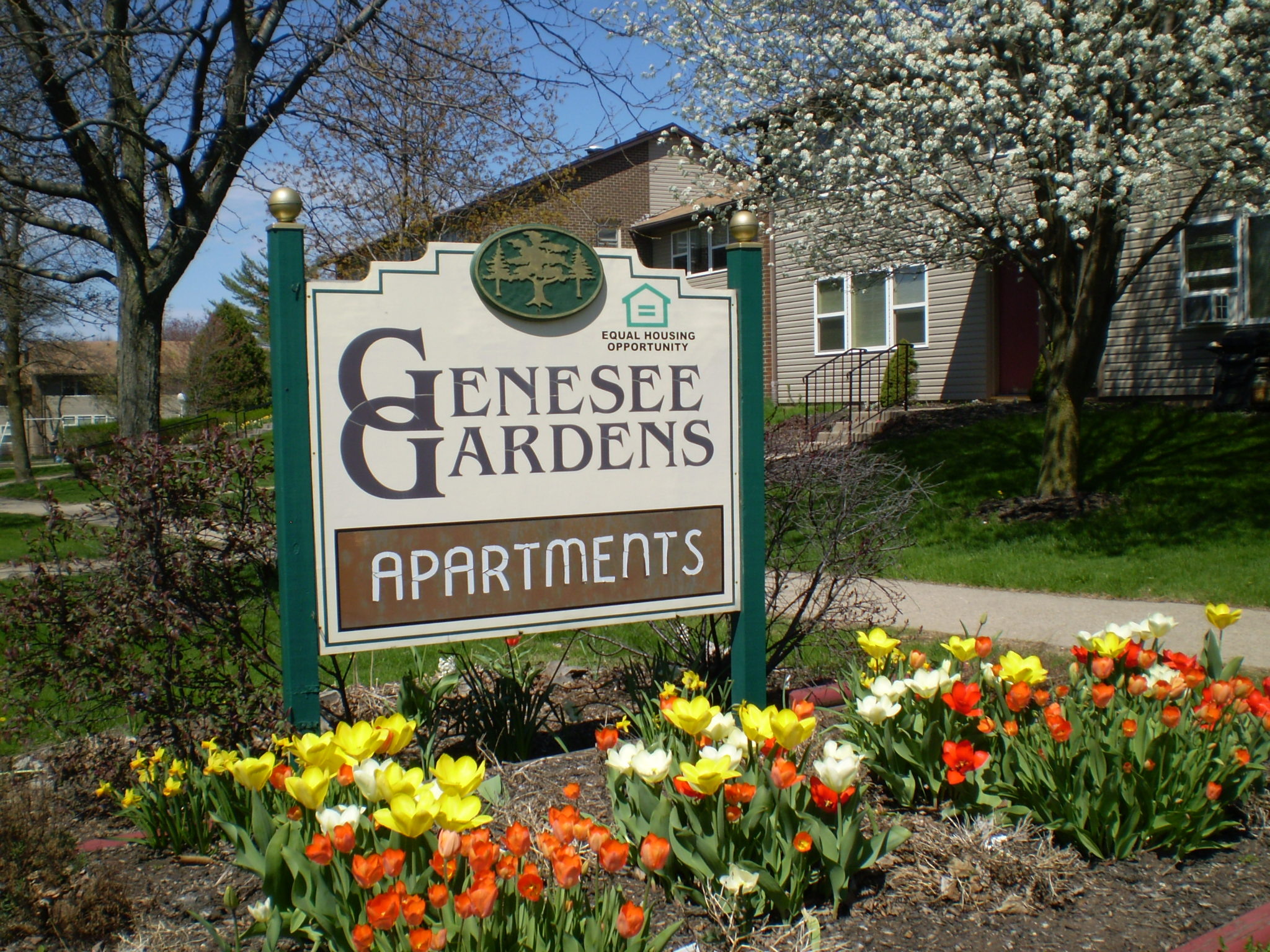 Genesee Garden Apartments - 8